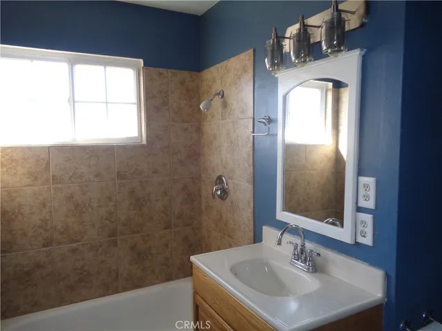 $1,800 | 710 Patricia Street, Barstow, CA 92311