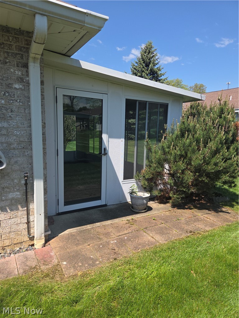 193 Mathews Road Youngstown, OH 44512 - Photo 8 of 50