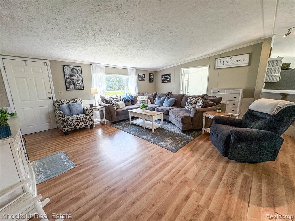 7760 Bell Road Birch Run, MI 48415 - Photo 5 of 68