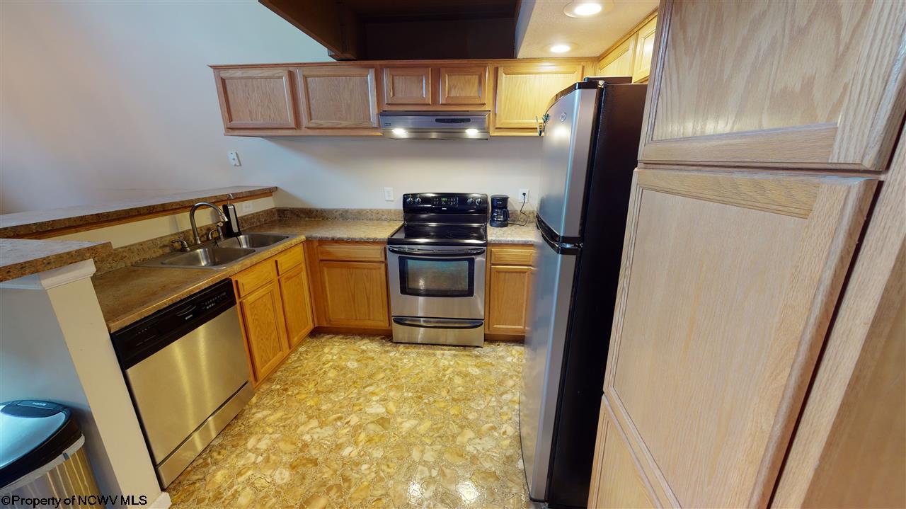 1021 Boyce Road Grafton, WV 26354 - Photo 6 of 21 Gallery Image 6
