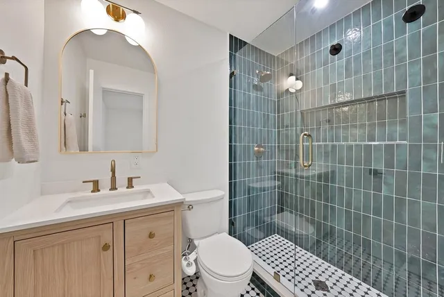 $415,000 | 804 Vinecrest Lane, Richardson, TX 75080