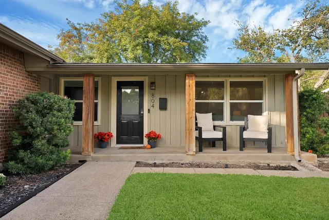$415,000 | 804 Vinecrest Lane, Richardson, TX 75080