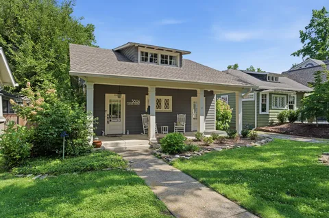 $1,100,000 | 3804 Central Avenue, Nashville, TN 37205