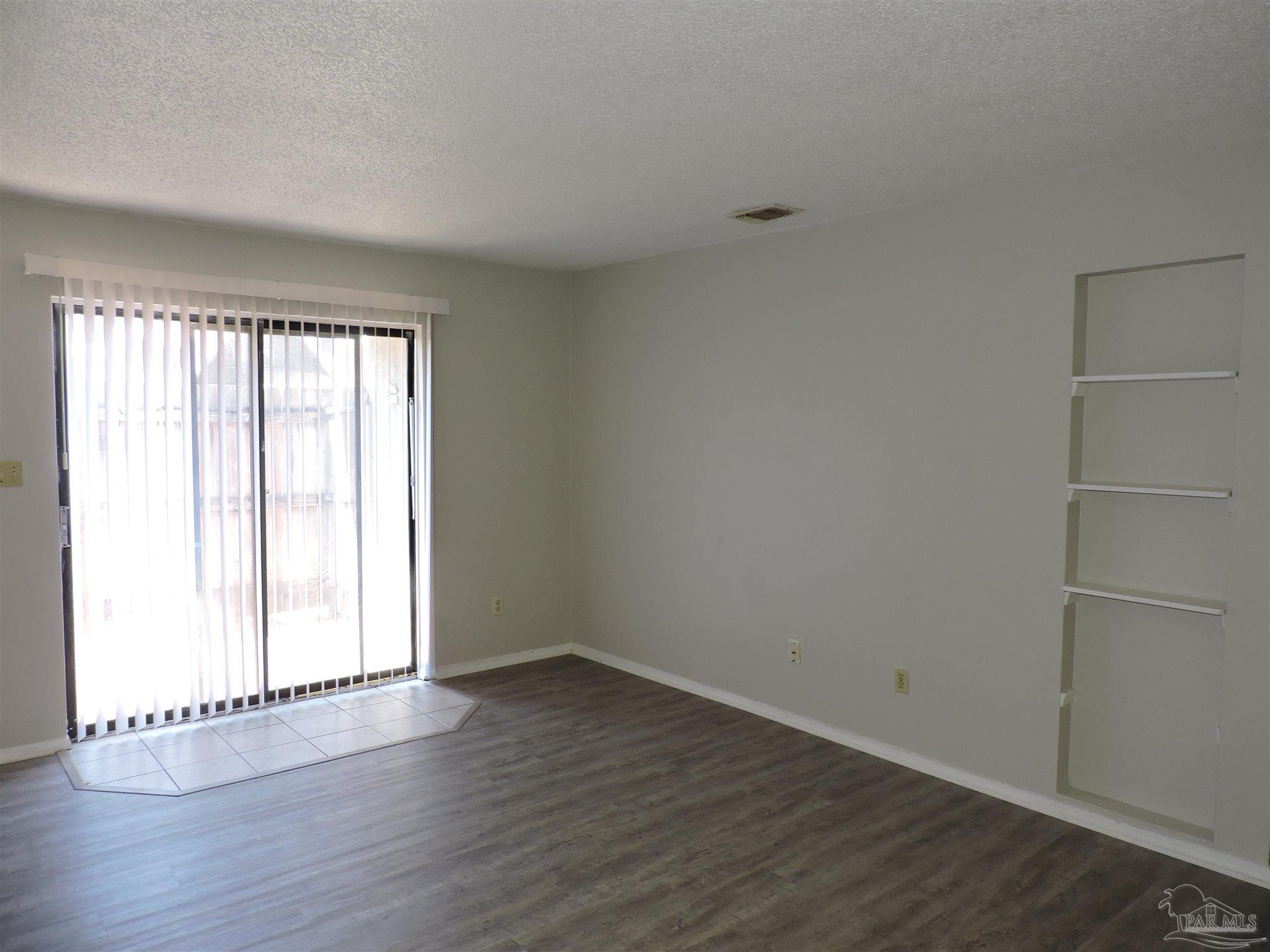 230 North Crow Road, Unit B Pensacola, FL 32506 - Photo 2 of 11