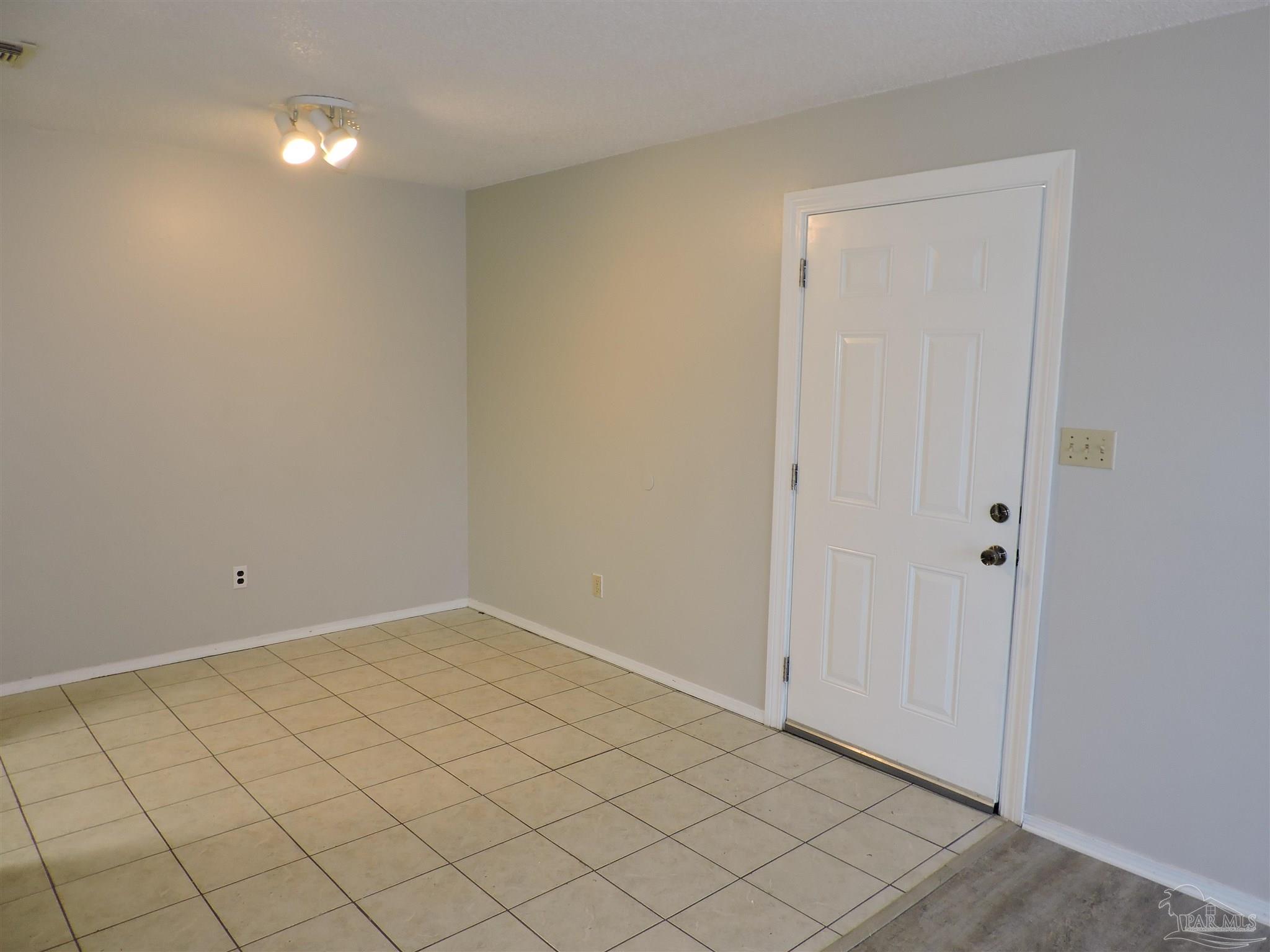 230 North Crow Road, Unit B Pensacola, FL 32506 - Photo 3 of 11