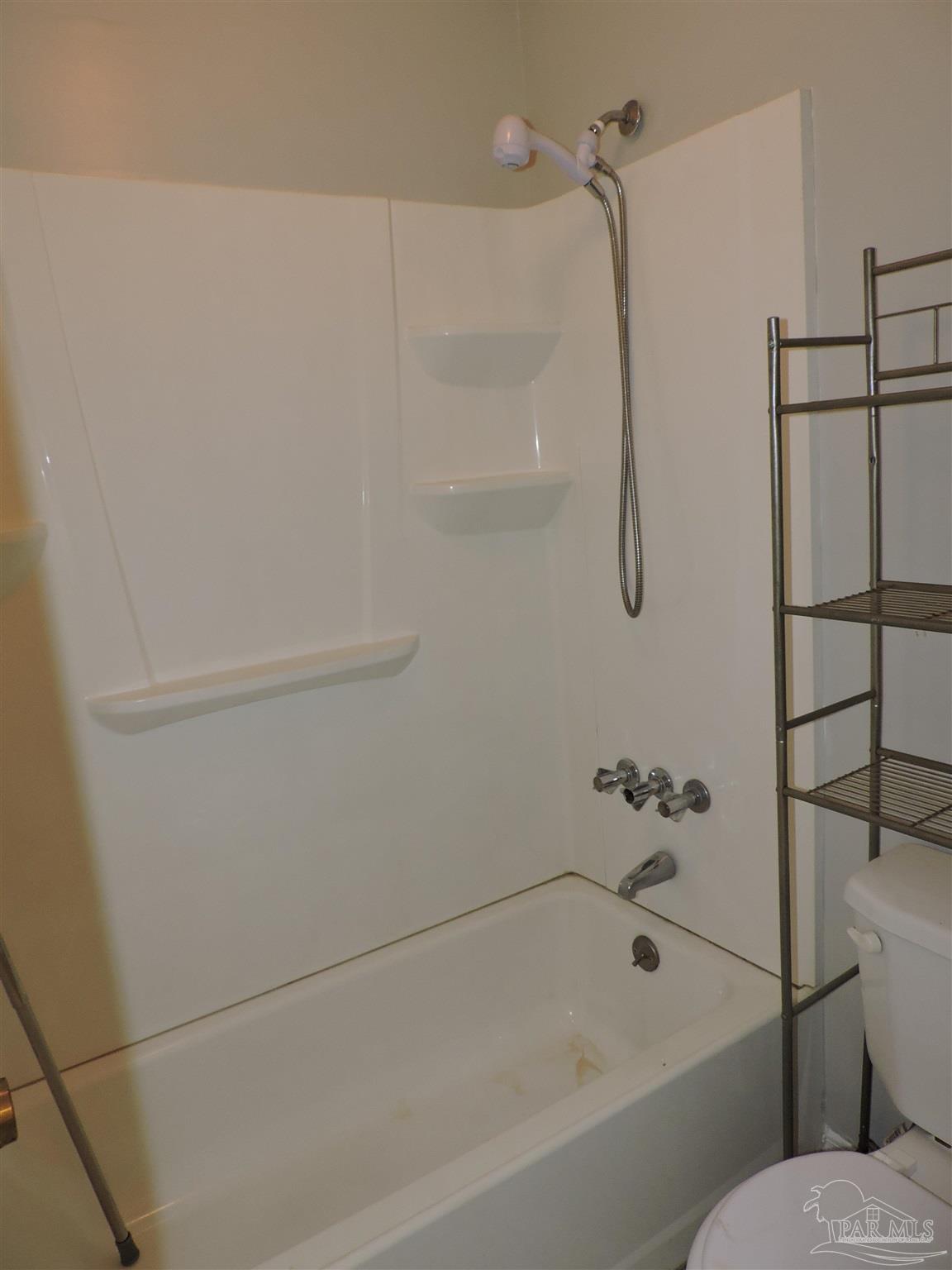 230 North Crow Road, Unit B Pensacola, FL 32506 - Photo 8 of 11