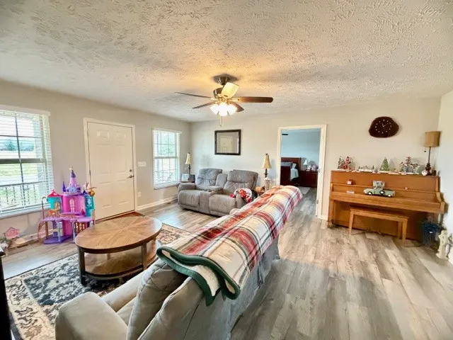 $319,000 | 542 Aedc Lakeview Road, Estill Springs, TN 37330