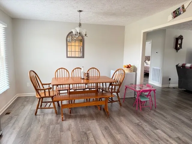 $319,000 | 542 Aedc Lakeview Road, Estill Springs, TN 37330