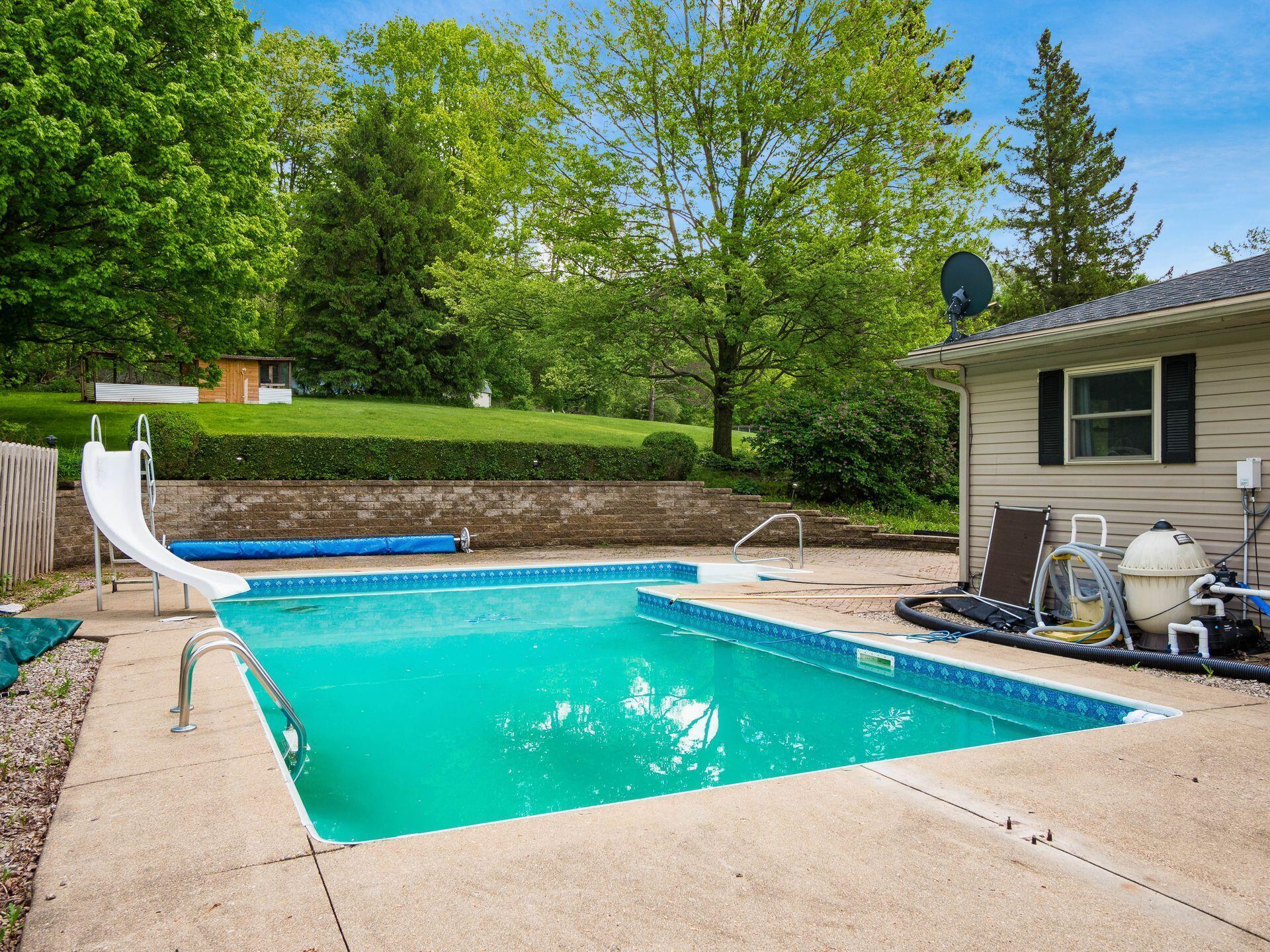 14288 Wooster Road Mount Vernon, OH 43050 - Photo 42 of 45 Pool with slide
