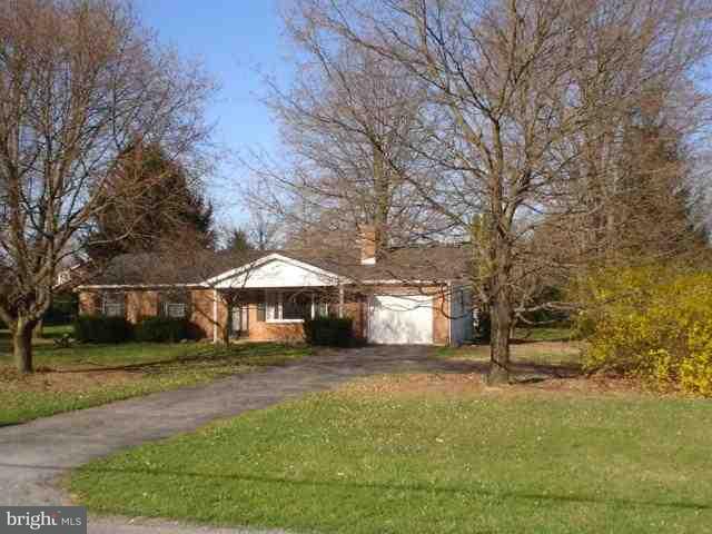 443 Adams Road Carlisle, PA 17015 - Photo 1 of 7 Gallery Image 1