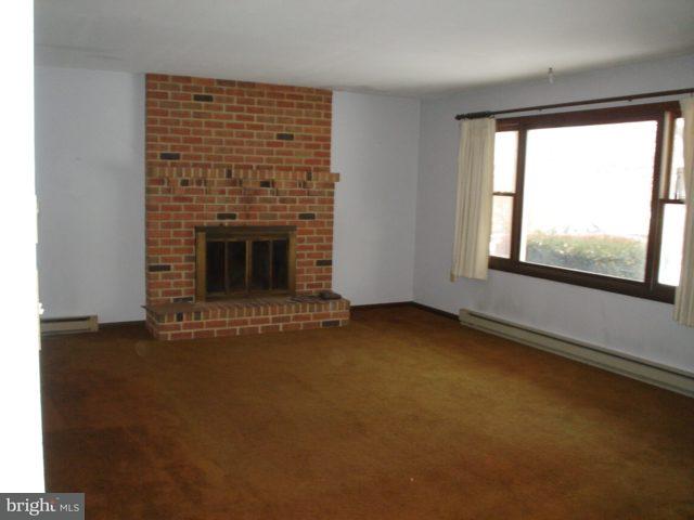 443 Adams Road Carlisle, PA 17015 - Photo 3 of 7 Gallery Image 3