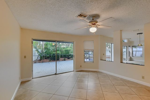 $450,000 | 2252 Northwest 53rd Street, Boca Raton, FL 33496