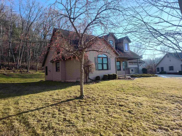 $349,000 | 106 Doc Mac Drive, Boscobel, WI 53805