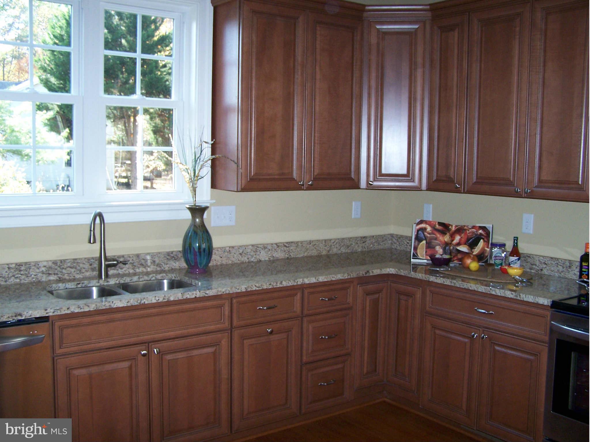 2574 Davidsonville Road Gambrills, MD 21054 - Photo 3 of 25 granite counter tops and upgraded cabinetry