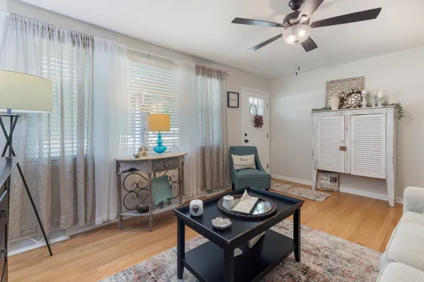 $395,000 | 2015 Highway 70 West, Dickson, TN 37055