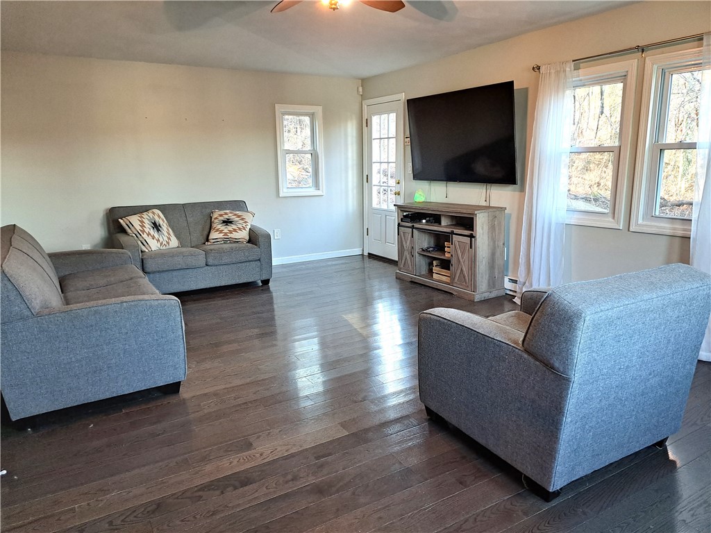 4 Testa Circle Scituate, RI 02857 - Photo 9 of 19