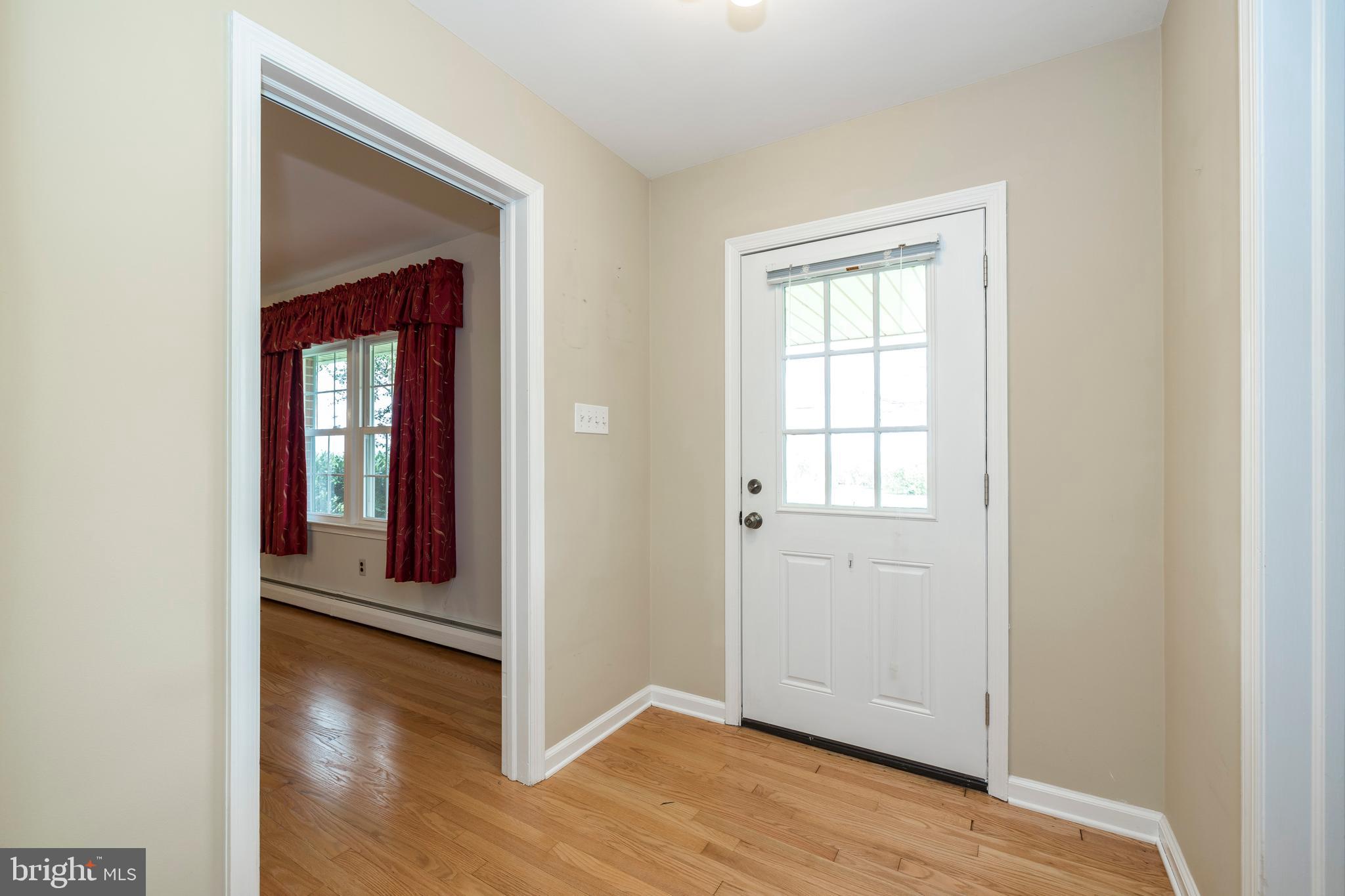 84 Bonnie Brae Road Spring City, PA 19475 - Photo 4 of 47