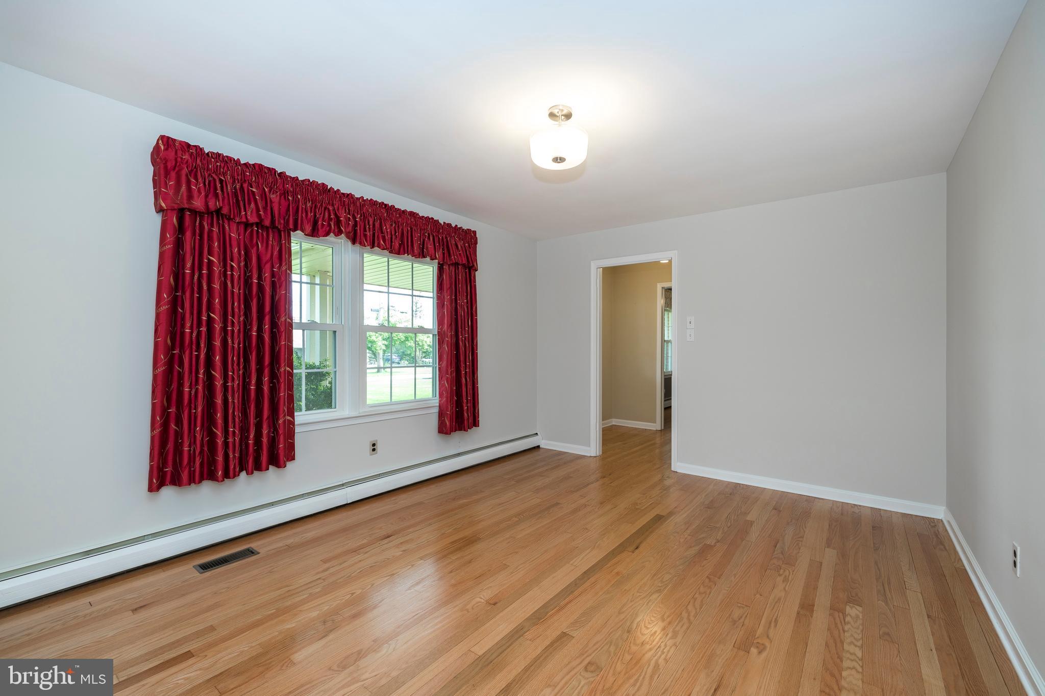 84 Bonnie Brae Road Spring City, PA 19475 - Photo 6 of 47