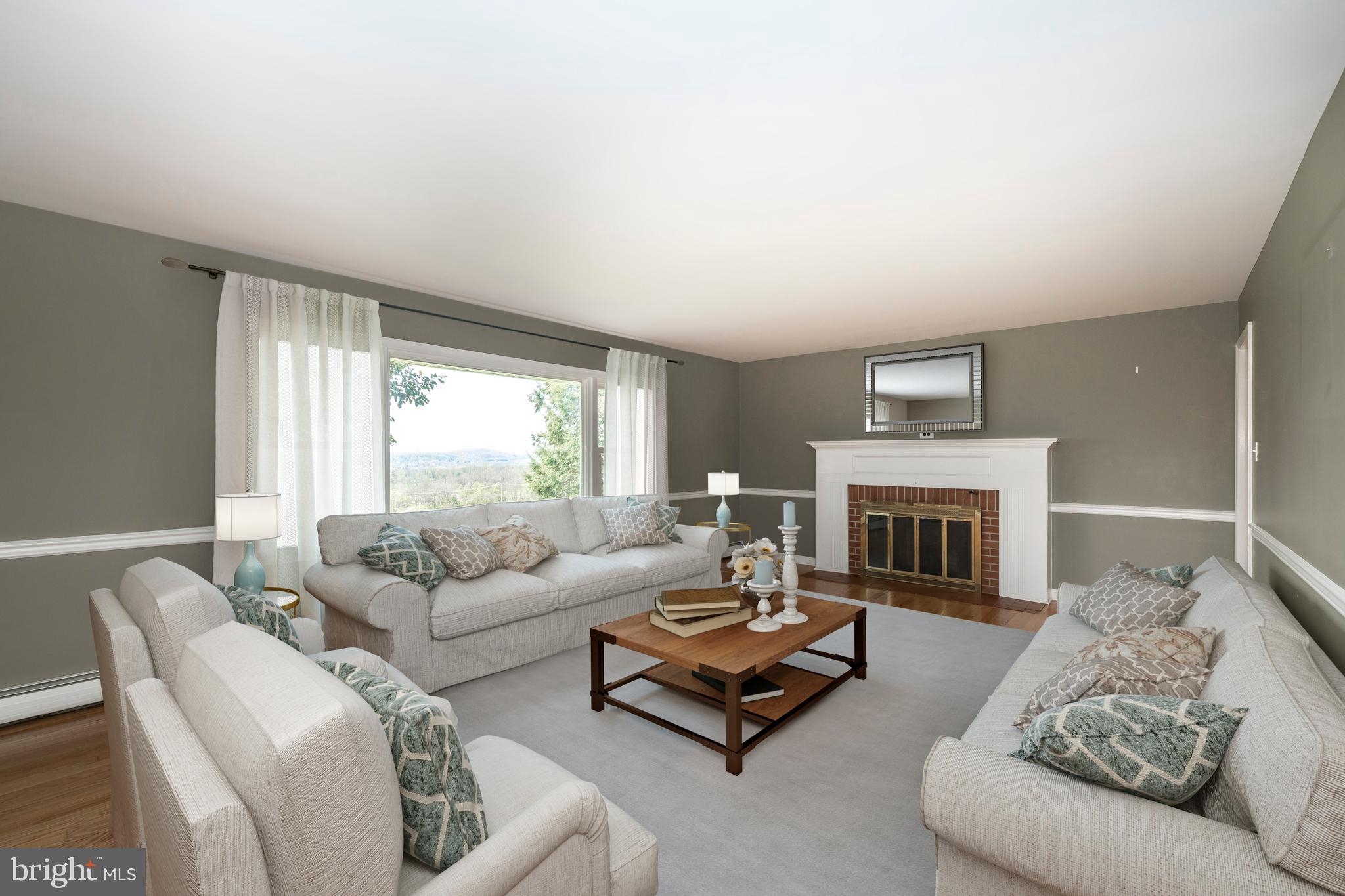 84 Bonnie Brae Road Spring City, PA 19475 - Photo 8 of 47 Virtually staged Living Room