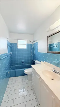 $2,500 | 3165 West 2nd Avenue, Unit 3165, Hialeah, FL 33012
