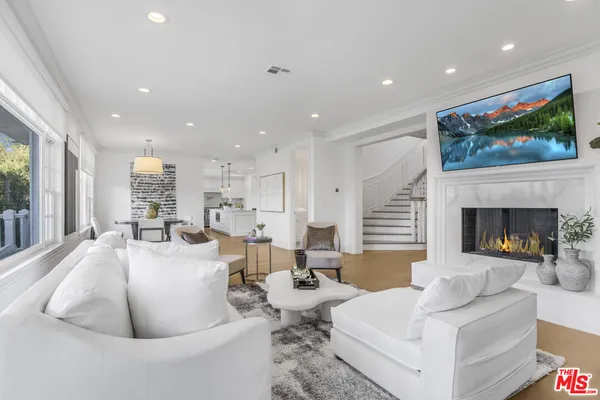 $36,900 | 14619 Valley Vista Boulevard, Sherman Oaks, CA 91403