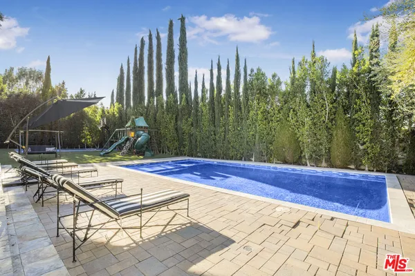 $36,900 | 14619 Valley Vista Boulevard, Sherman Oaks, CA 91403