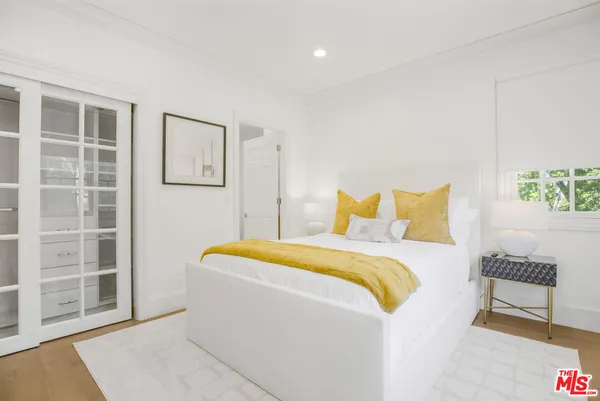 $36,900 | 14619 Valley Vista Boulevard, Sherman Oaks, CA 91403