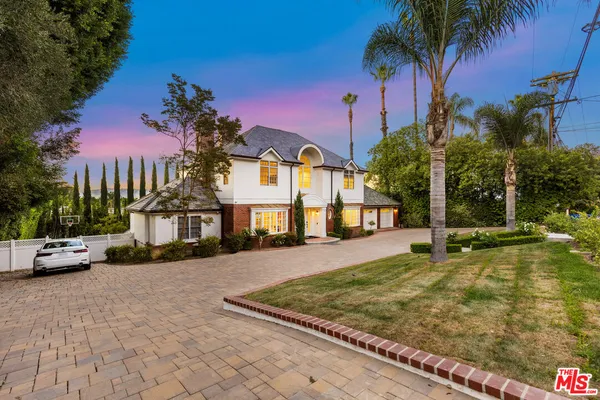 $36,900 | 14619 Valley Vista Boulevard, Sherman Oaks, CA 91403