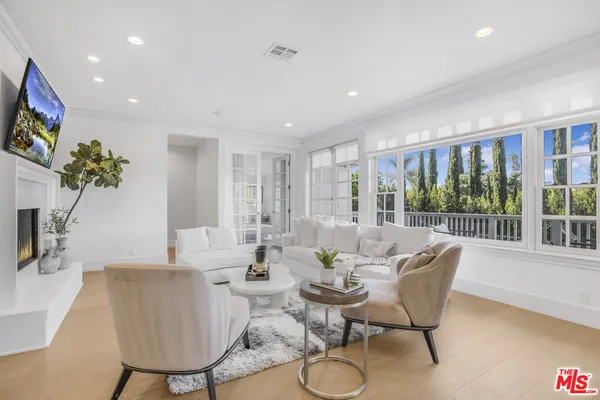 $36,900 | 14619 Valley Vista Boulevard, Sherman Oaks, CA 91403