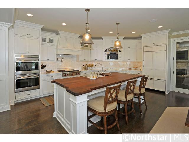 2933 Casco Point Road Orono, MN 55391 - Photo 3 of 18 Gallery Image 3