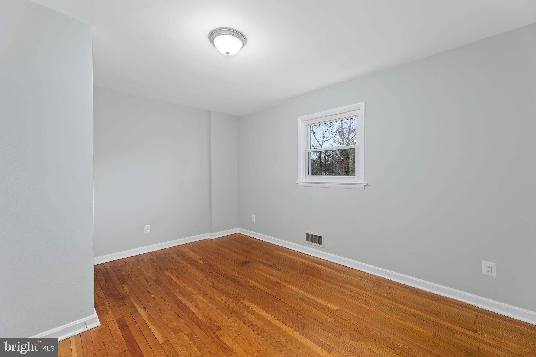 8713 Briarcroft Lane Laurel, MD 20708 - Photo 21 of 41 Gallery Image 21
