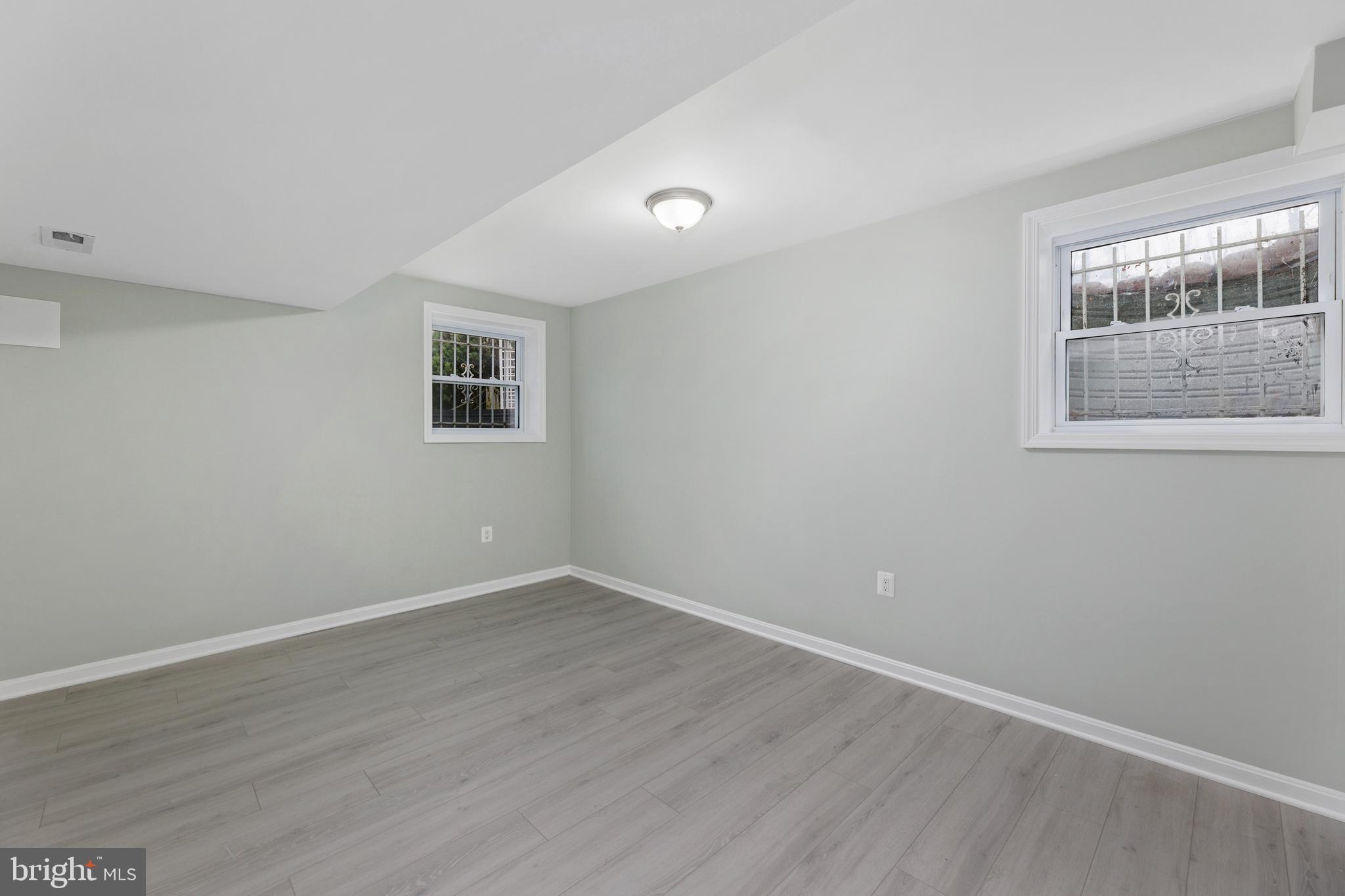 8713 Briarcroft Lane Laurel, MD 20708 - Photo 35 of 41 Gallery Image 35