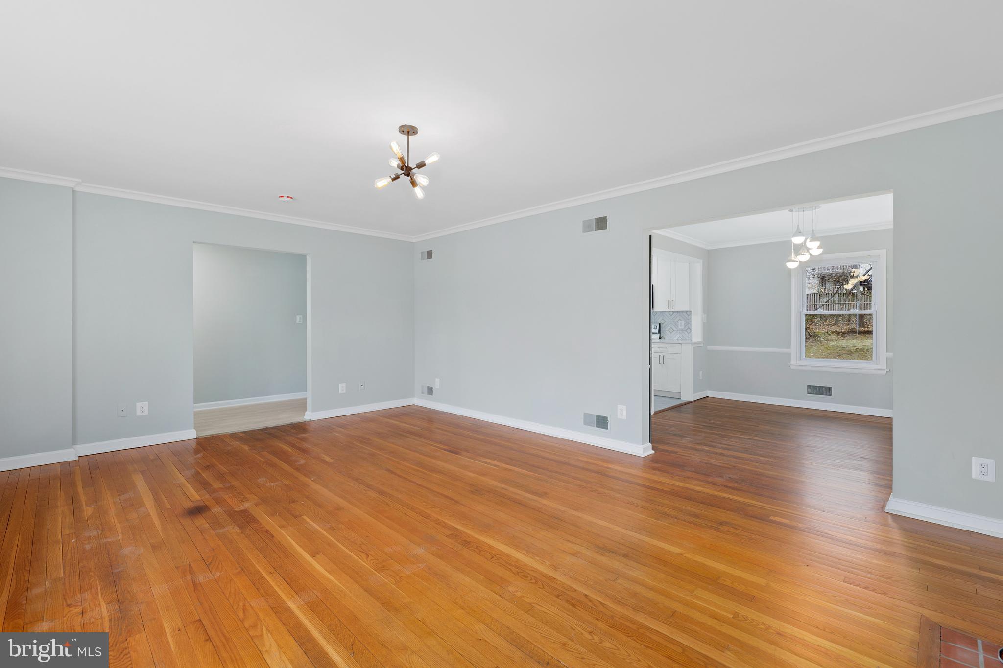 8713 Briarcroft Lane Laurel, MD 20708 - Photo 8 of 41 Gallery Image 8