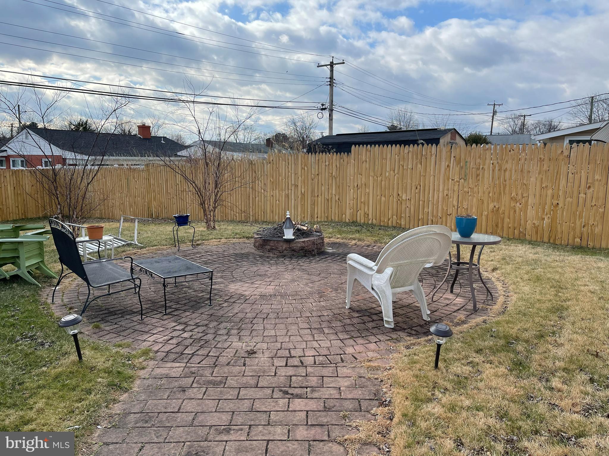 2423 Ellis Road Baltimore, MD 21234 - Photo 22 of 48 Back yard Hardscaping
