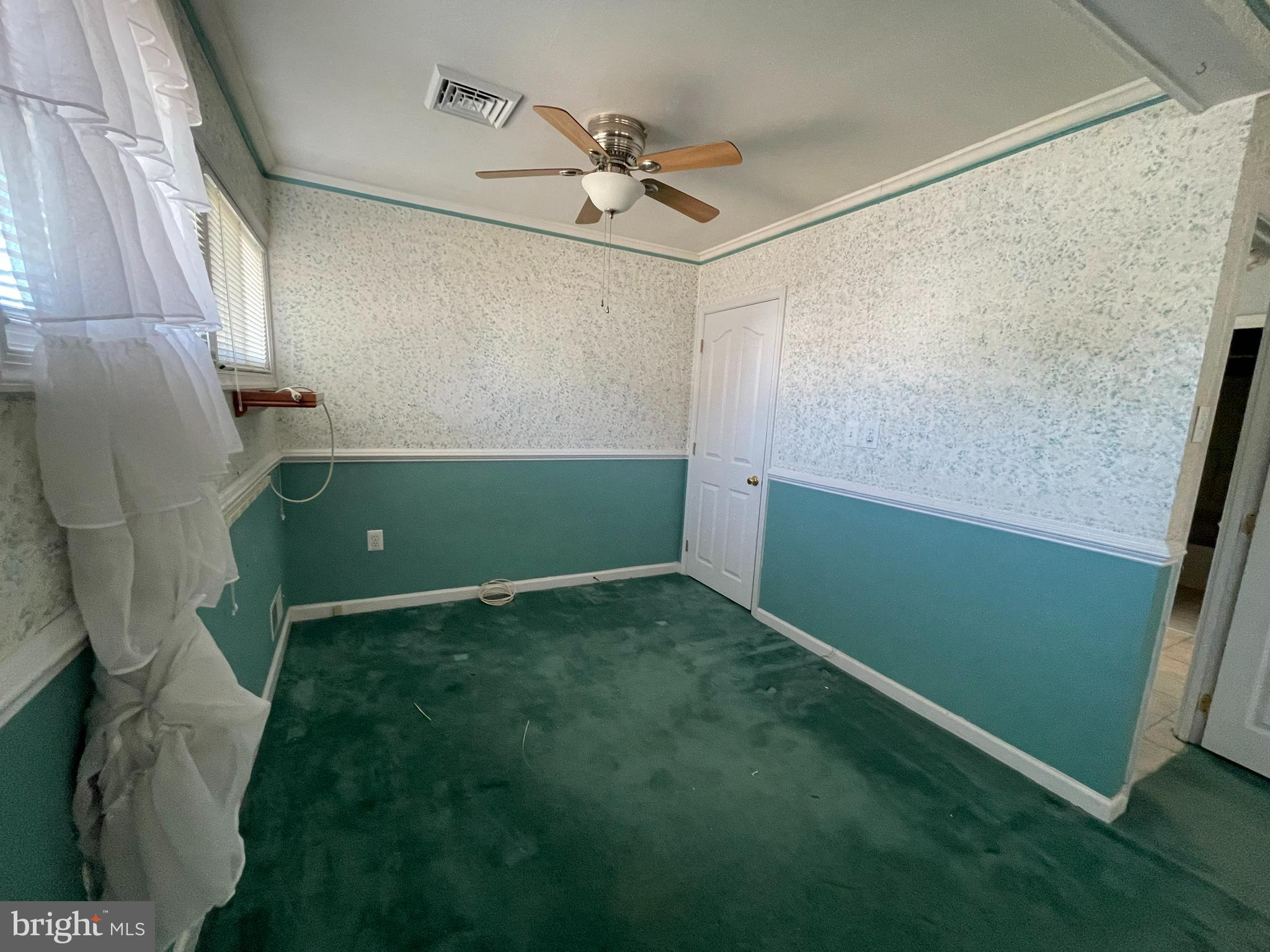 2423 Ellis Road Baltimore, MD 21234 - Photo 26 of 48 Main Bedroom