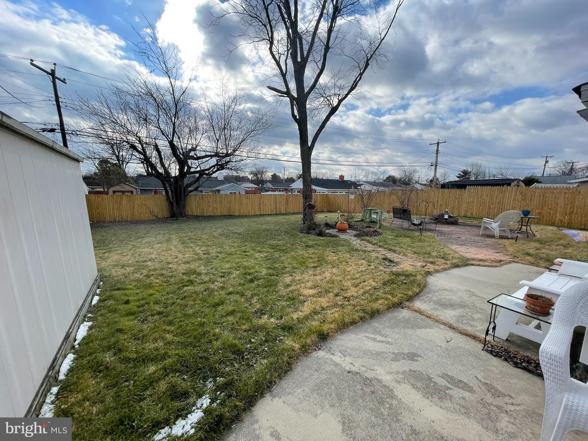 2423 Ellis Road Baltimore, MD 21234 - Photo 42 of 48 Back yard