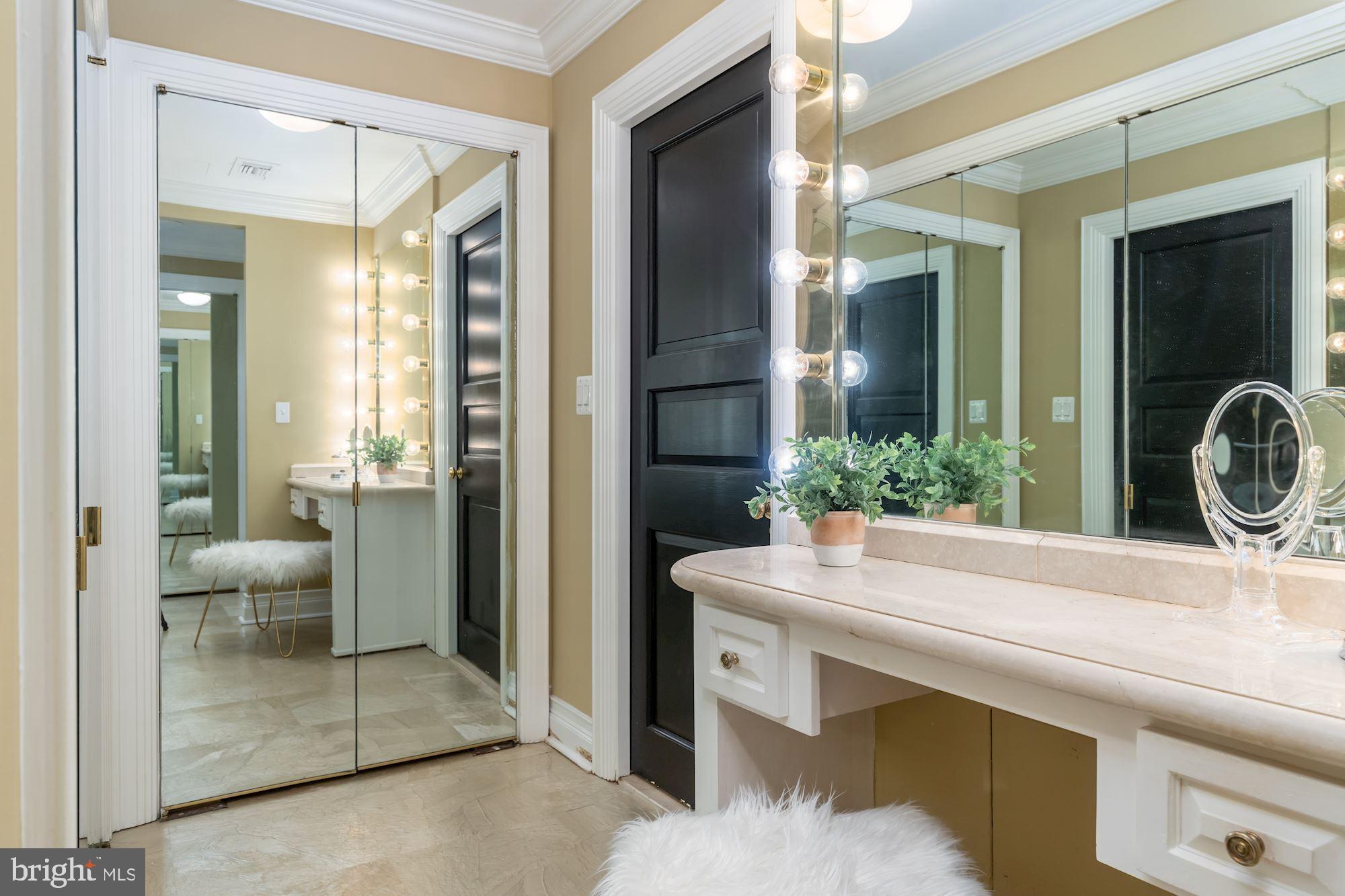 3030 K Street Northwest, Unit 210 Washington, DC 20007 - Photo 27 of 49 Owner's Suite