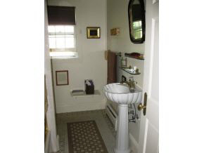 8828 Woodstock Road Hartford, VT 05059 - Photo 20 of 24 Gallery Image 20