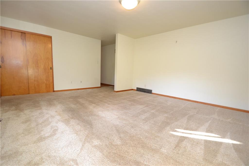1235 Morrow Road Pittsburgh, PA 15241 - Photo 8 of 25 Gallery Image 8