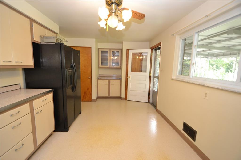 1235 Morrow Road Pittsburgh, PA 15241 - Photo 10 of 25 Gallery Image 10