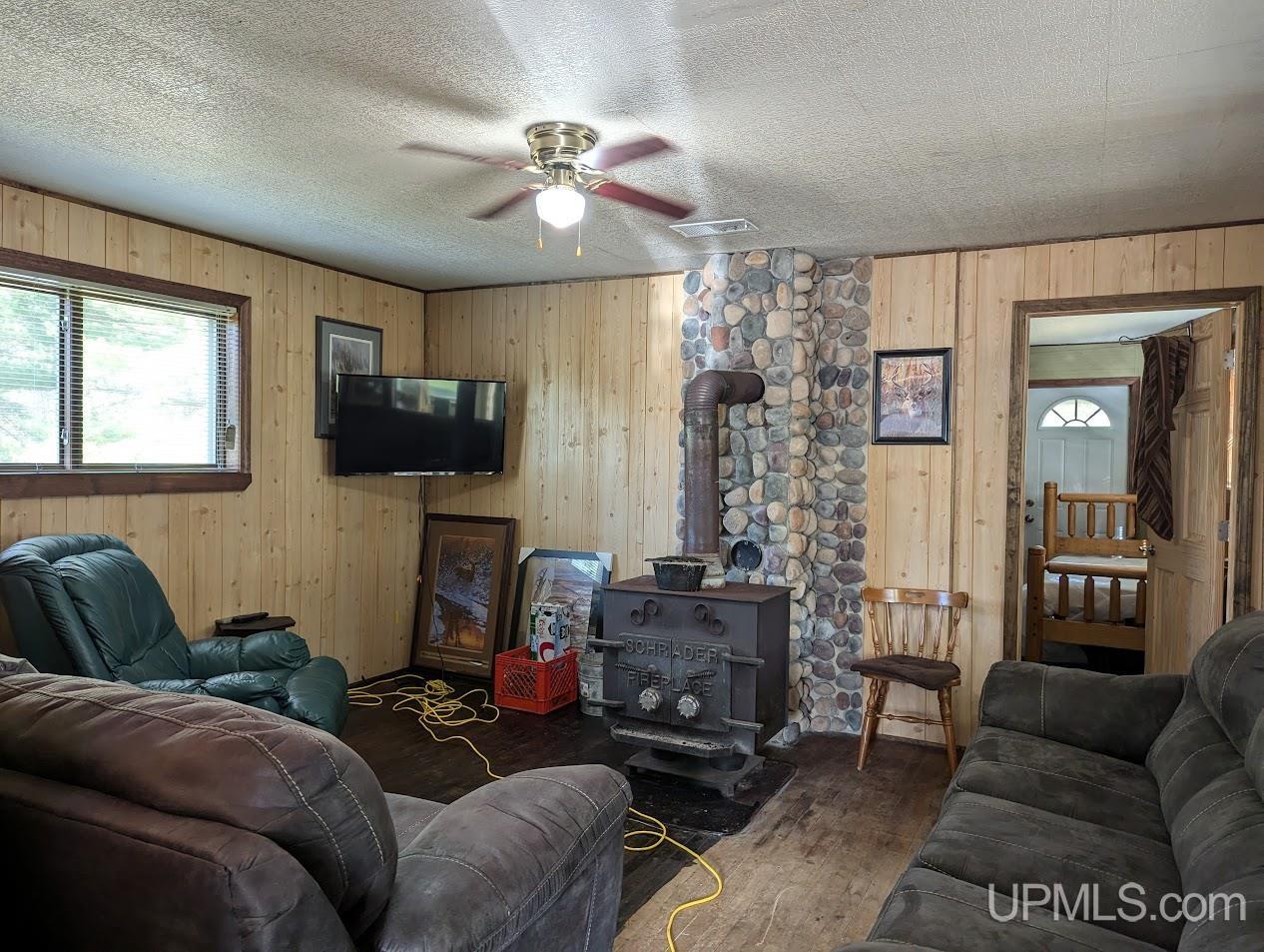 19253 Mountain View Road Ontonagon, MI 49953 - Photo 10 of 21 Gallery Image 10