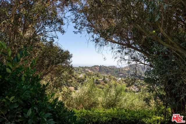 $28,500 | 13679 Mulholland Drive, Beverly Hills, CA 90210