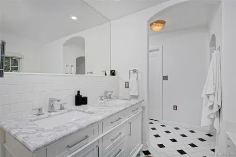 $2,750,000 | 590 Race Street, Denver, CO 80206