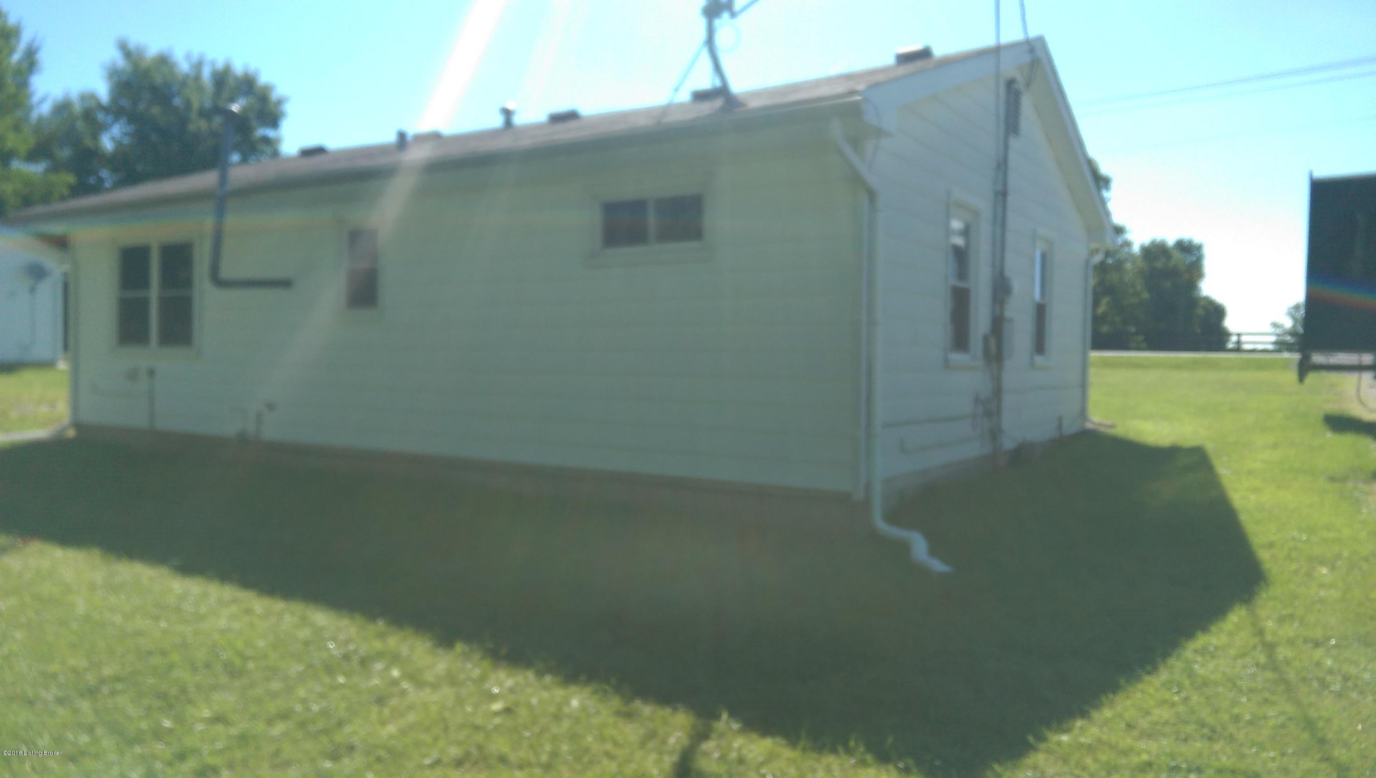 17513 Aiken Road Louisville, KY 40245 - Photo 3 of 10 side
