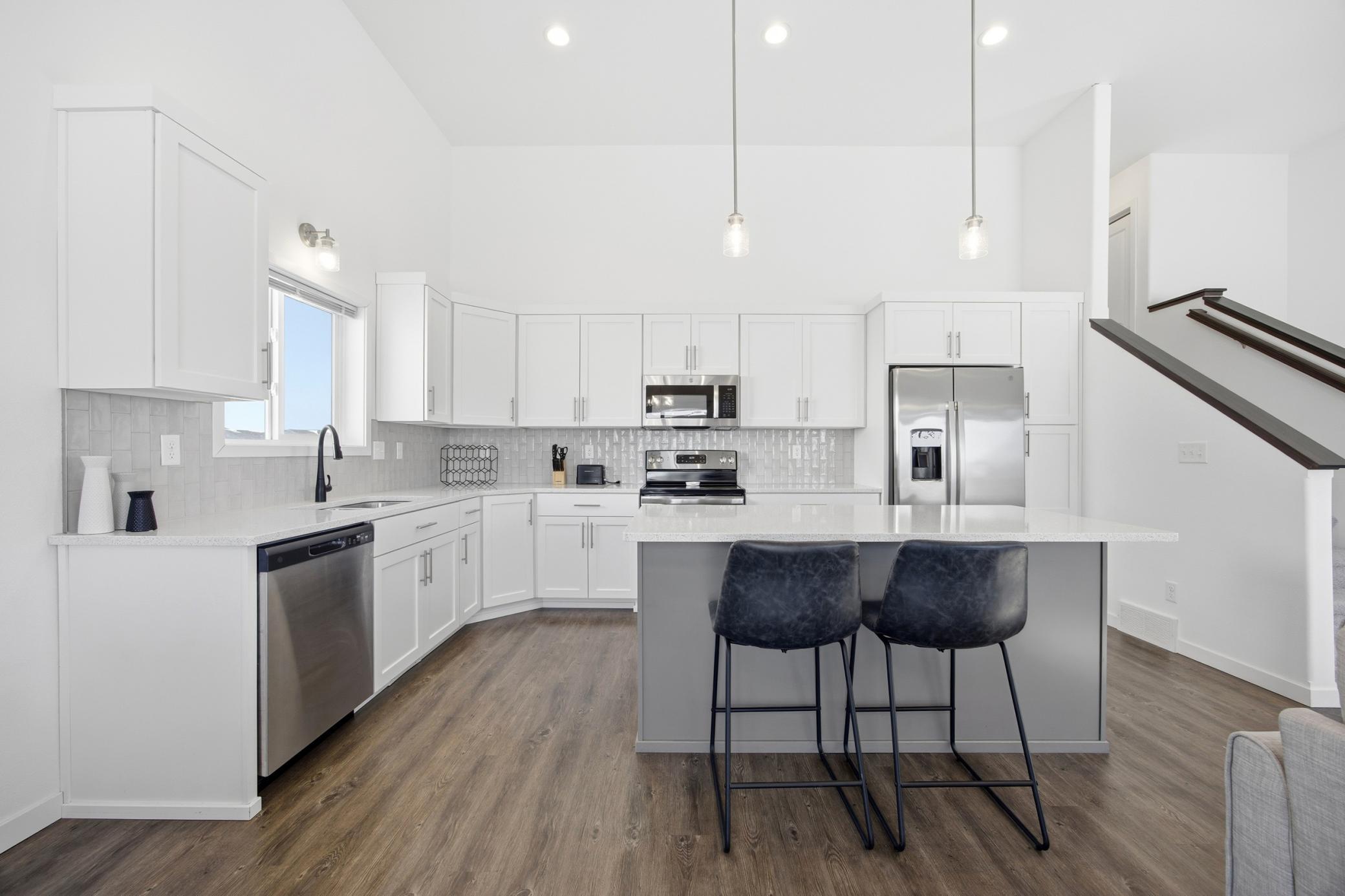 7373 22nd Street South Fargo, ND 58104 - Photo 7 of 24