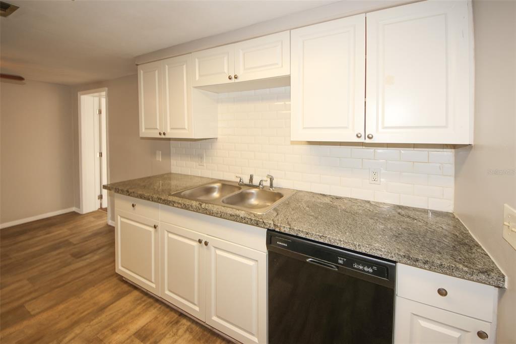 5706 Marble Drive New Port Richey, FL 34652 - Photo 9 of 25 Gallery Image 9
