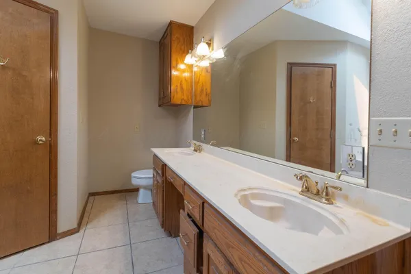$299,900 | 7301 Dukes Place, Amarillo, TX 79109