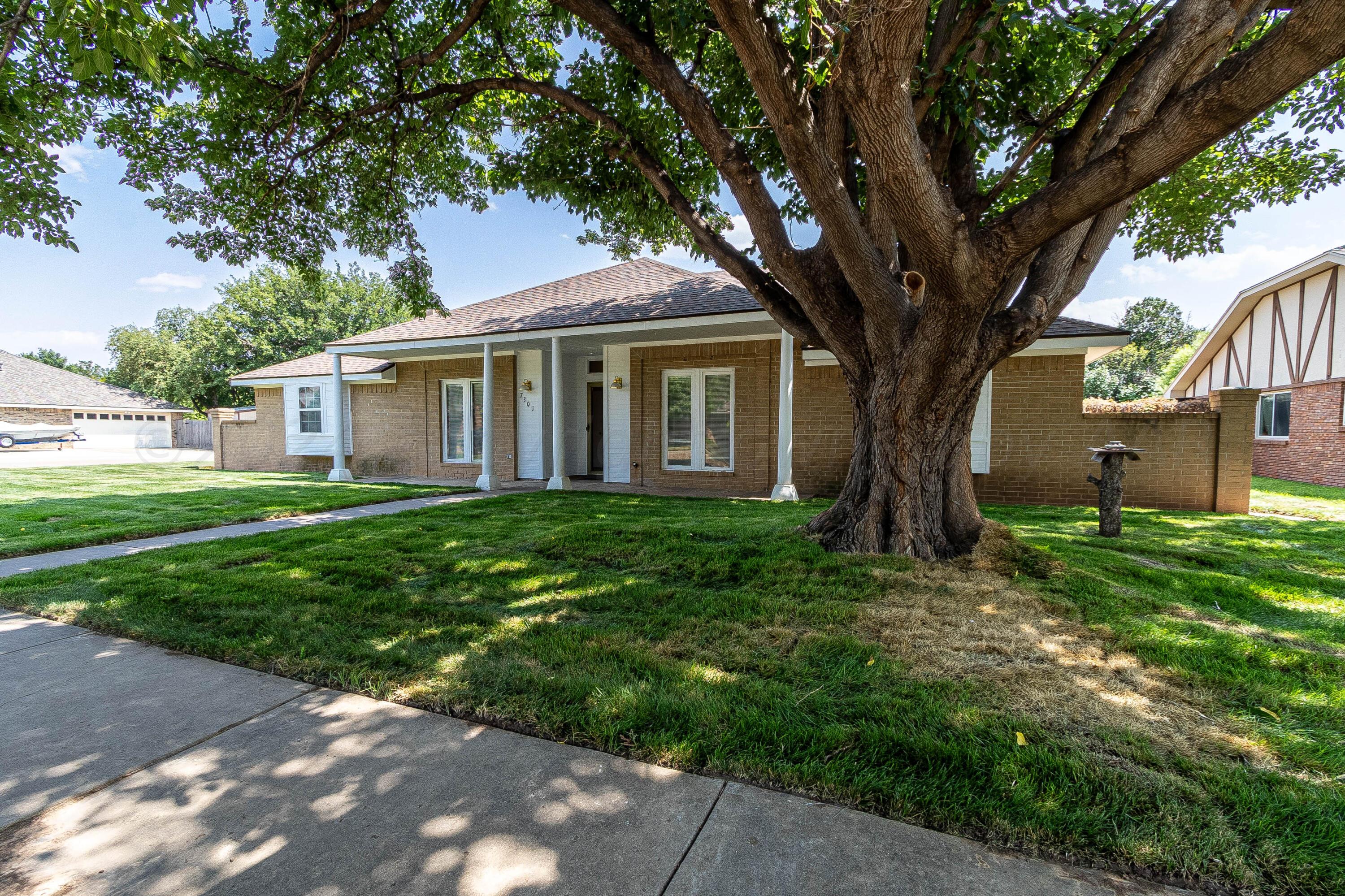 7301 Dukes Place Amarillo, TX 79109 - Photo 3 of 24 7301 dukes #3