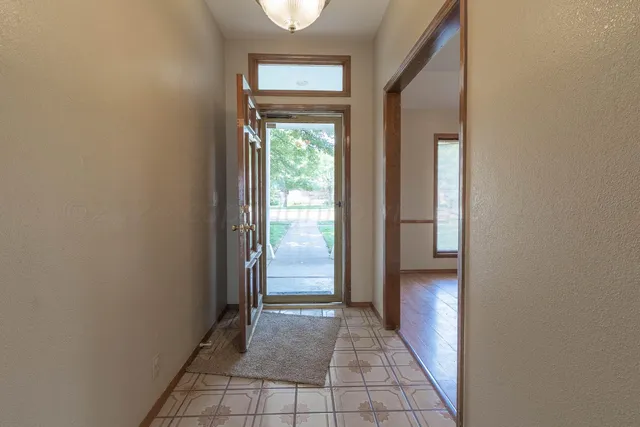 $299,900 | 7301 Dukes Place, Amarillo, TX 79109