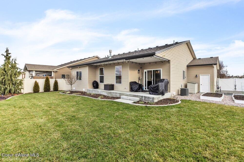 8557 Scotsworth Street Post Falls, ID 83854 - Photo 28 of 49 Backyard